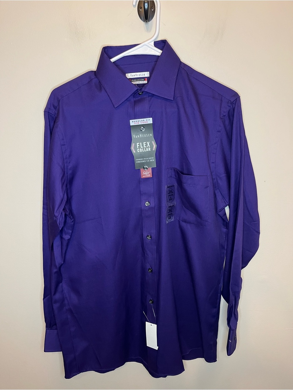 Van Heusen Shirt Mens 15 32/33 Purple Wrinkle Free Button Up Flex Collar NWT